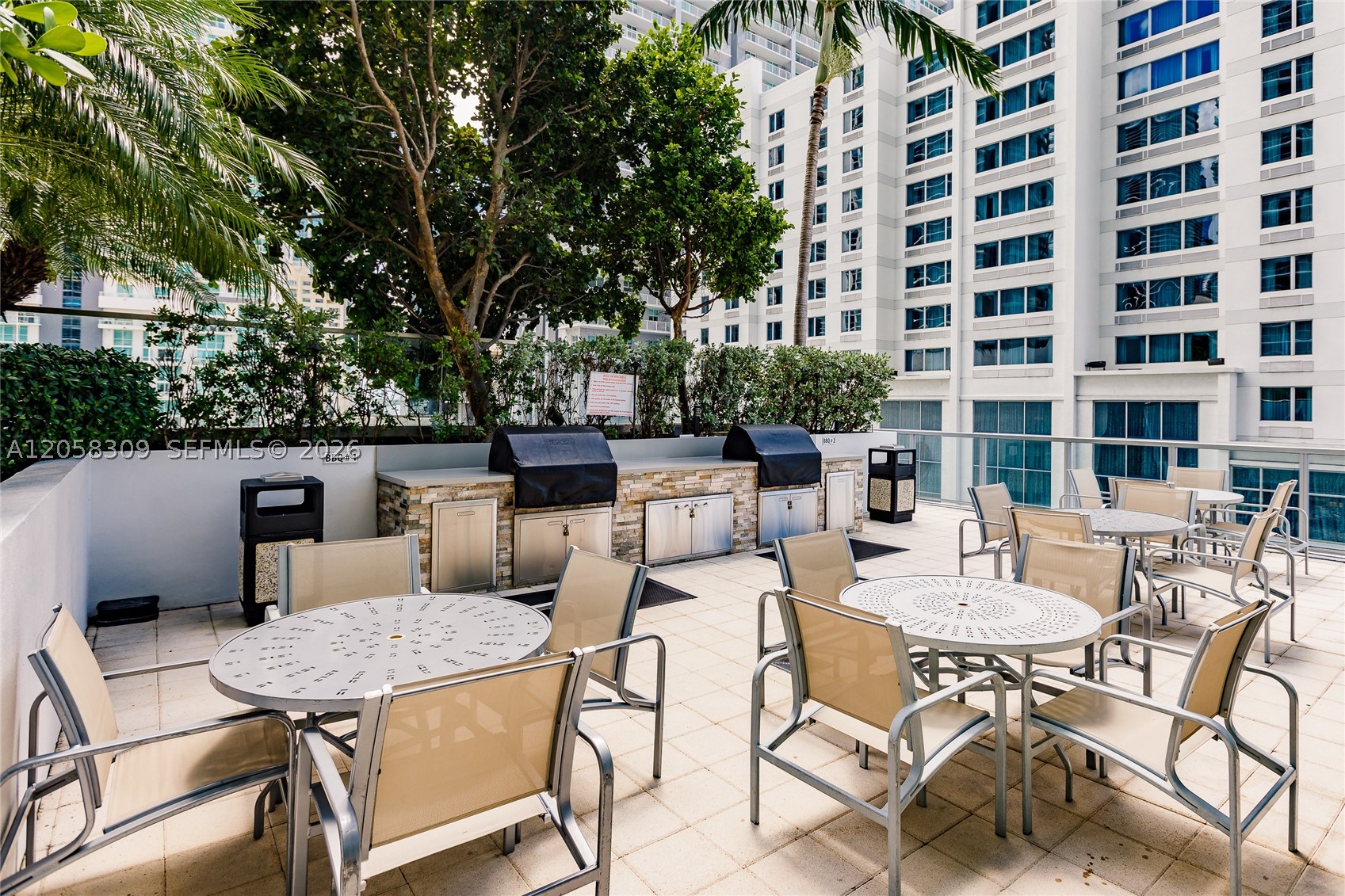image Axis on Brickell North39