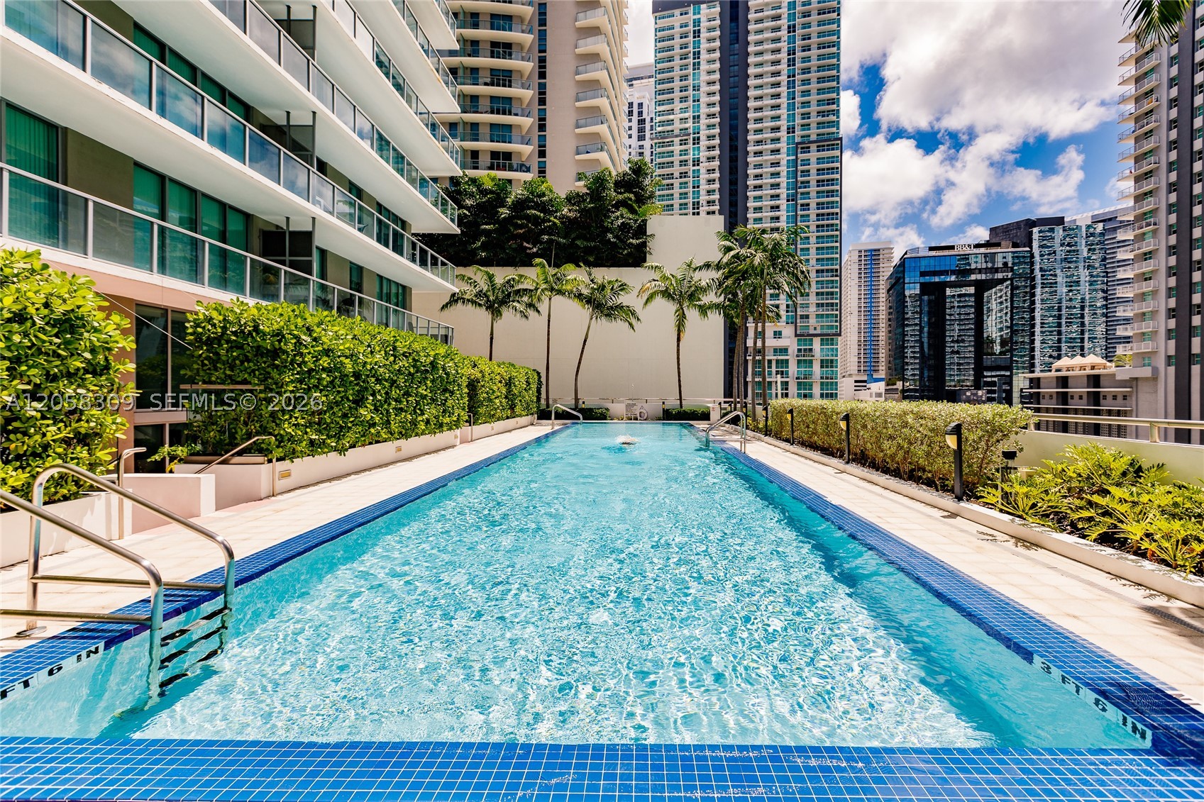 image Axis on Brickell North45