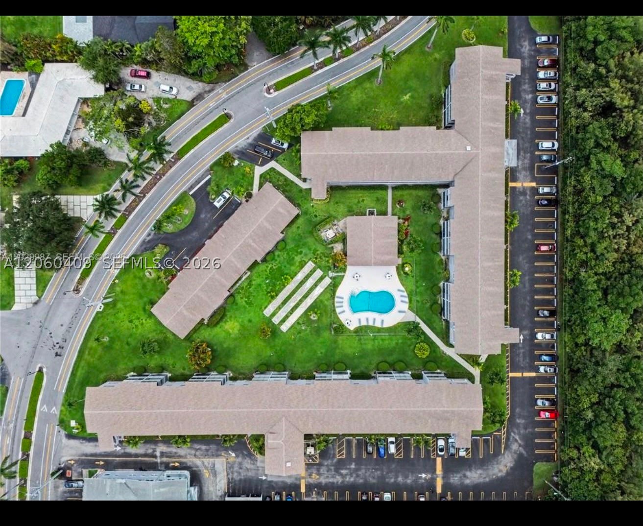 700 Layne Blvd #306
