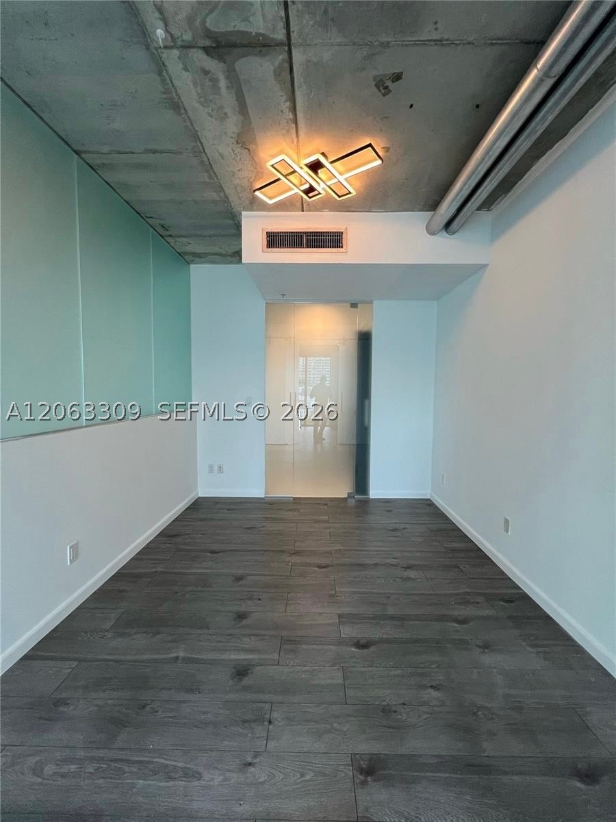 image Neo Vertika8