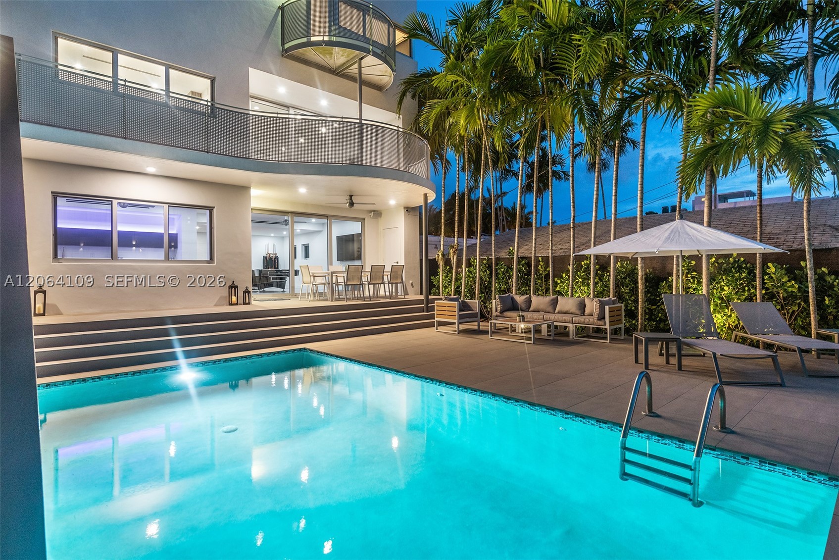 1785 Fairhaven Pl Miami, FL 33133