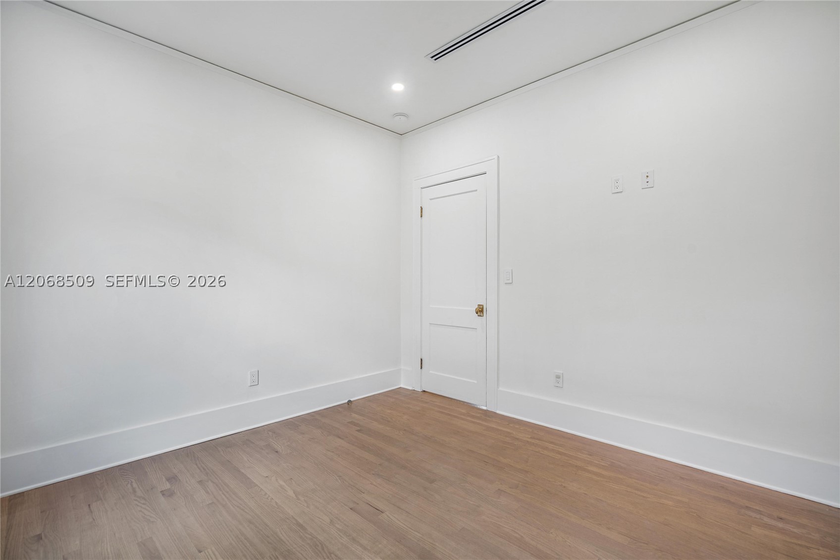 829 Genoa St Coral Gables, FL 33134