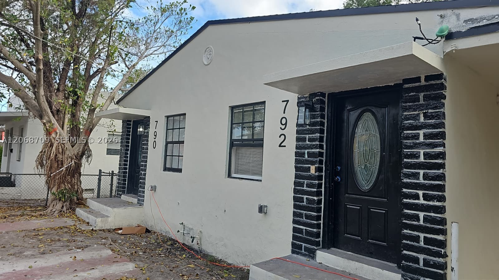 790 NW 56th St