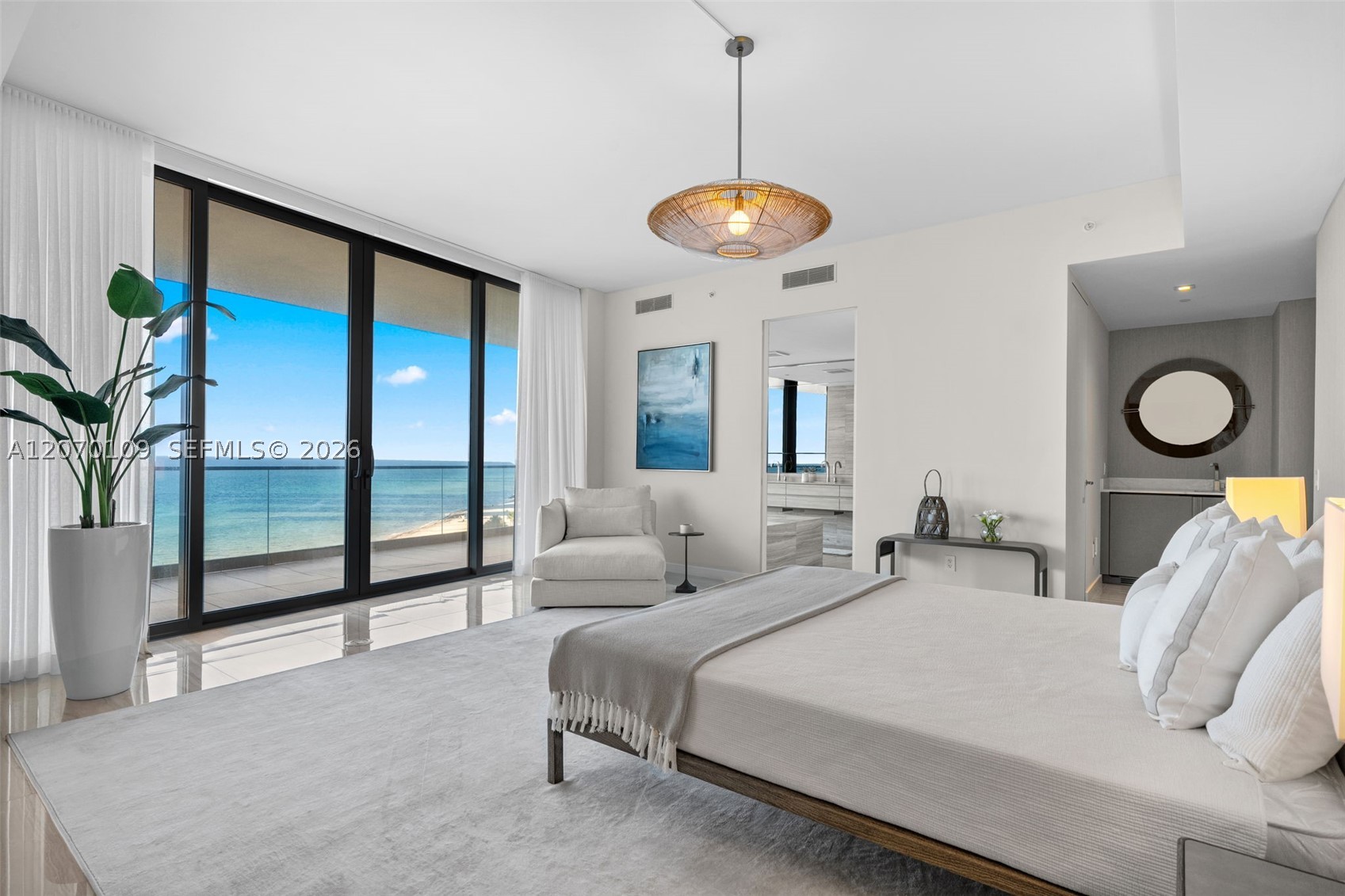 18975 Collins Ave #600 Sunny Isles Beach, FL 33160