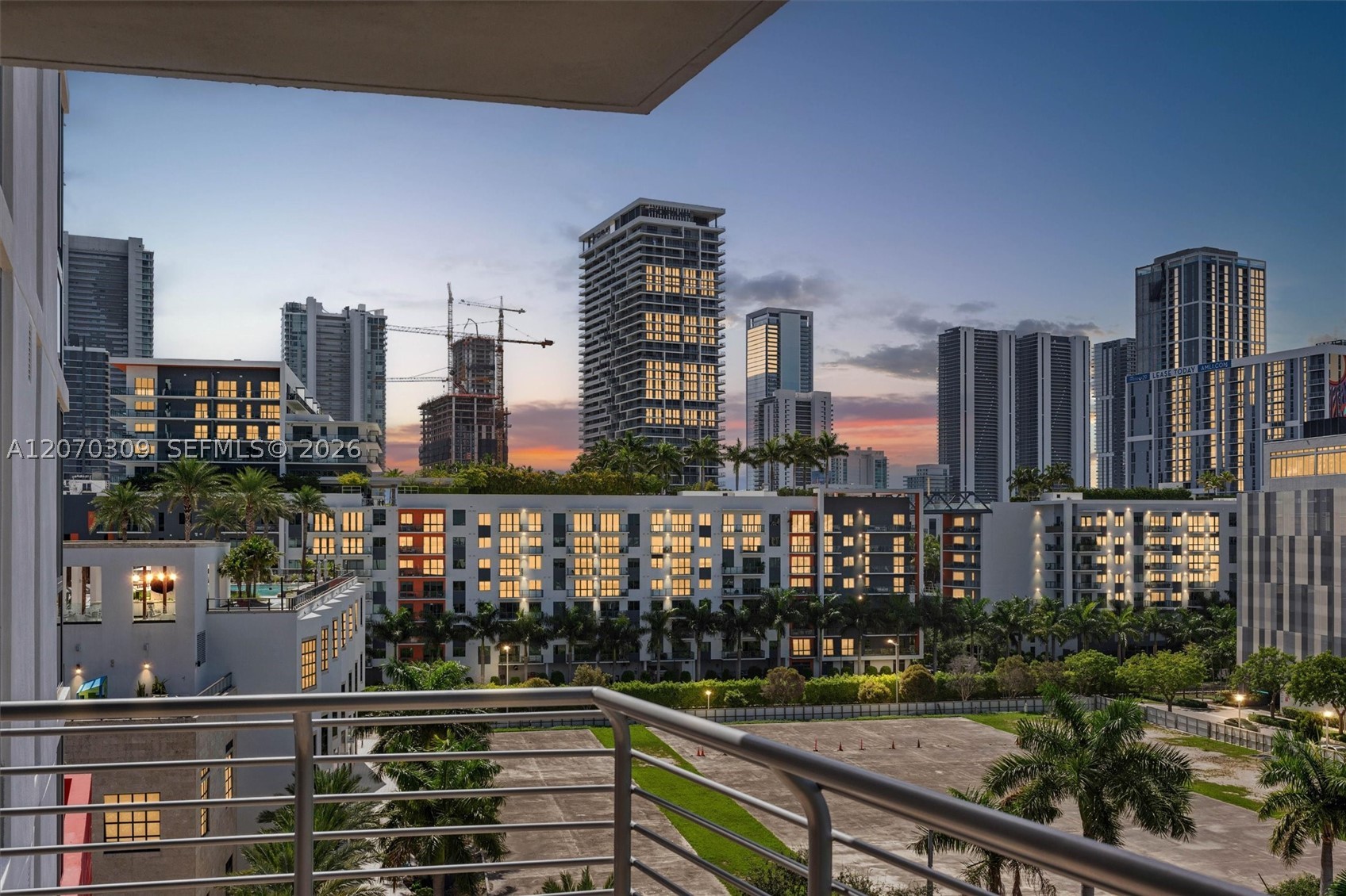 image The Standard Residences Midtown Miami27