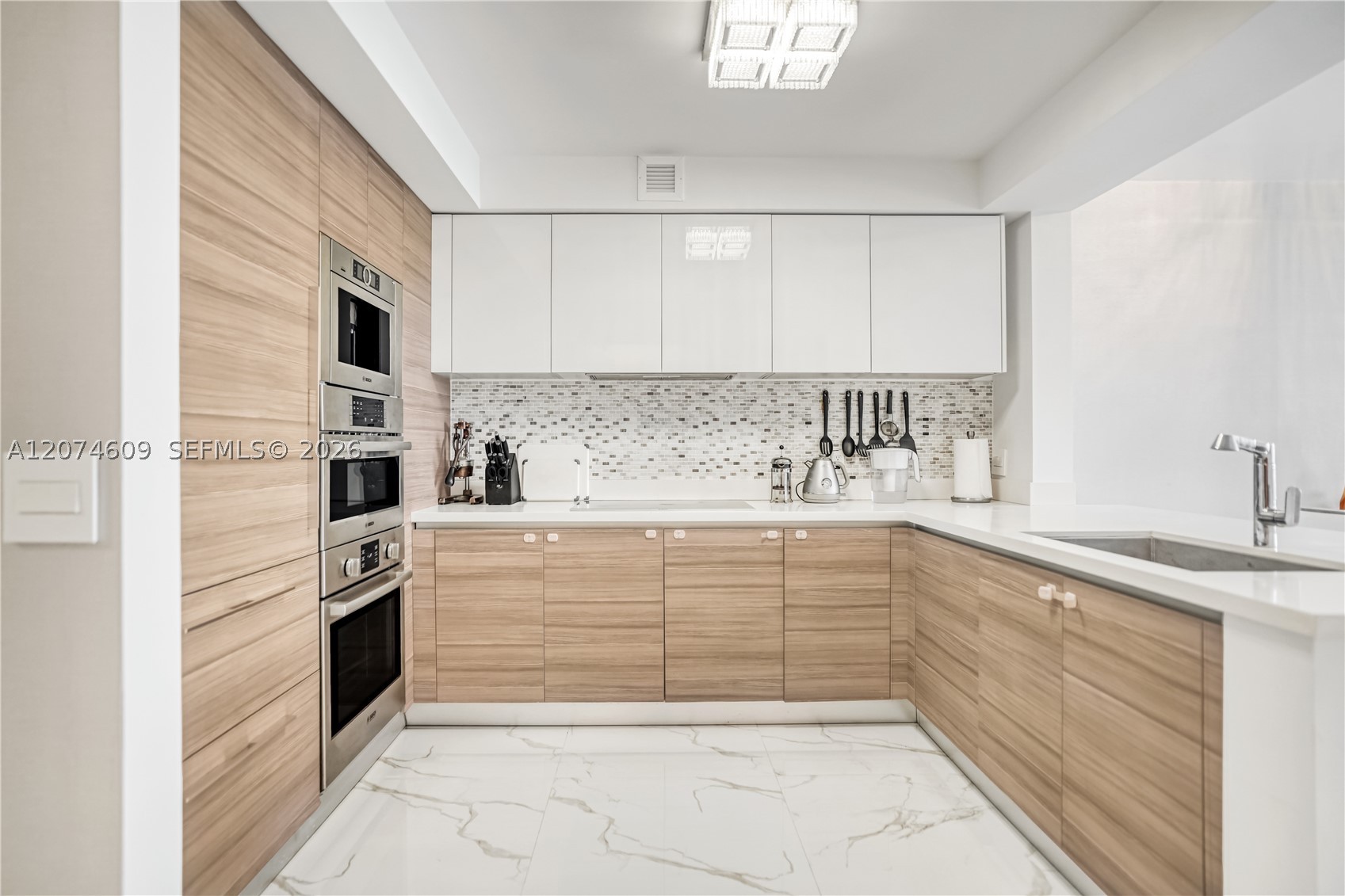 330 Sunny Isles Blvd #5-906 Sunny Isles Beach, FL 33160