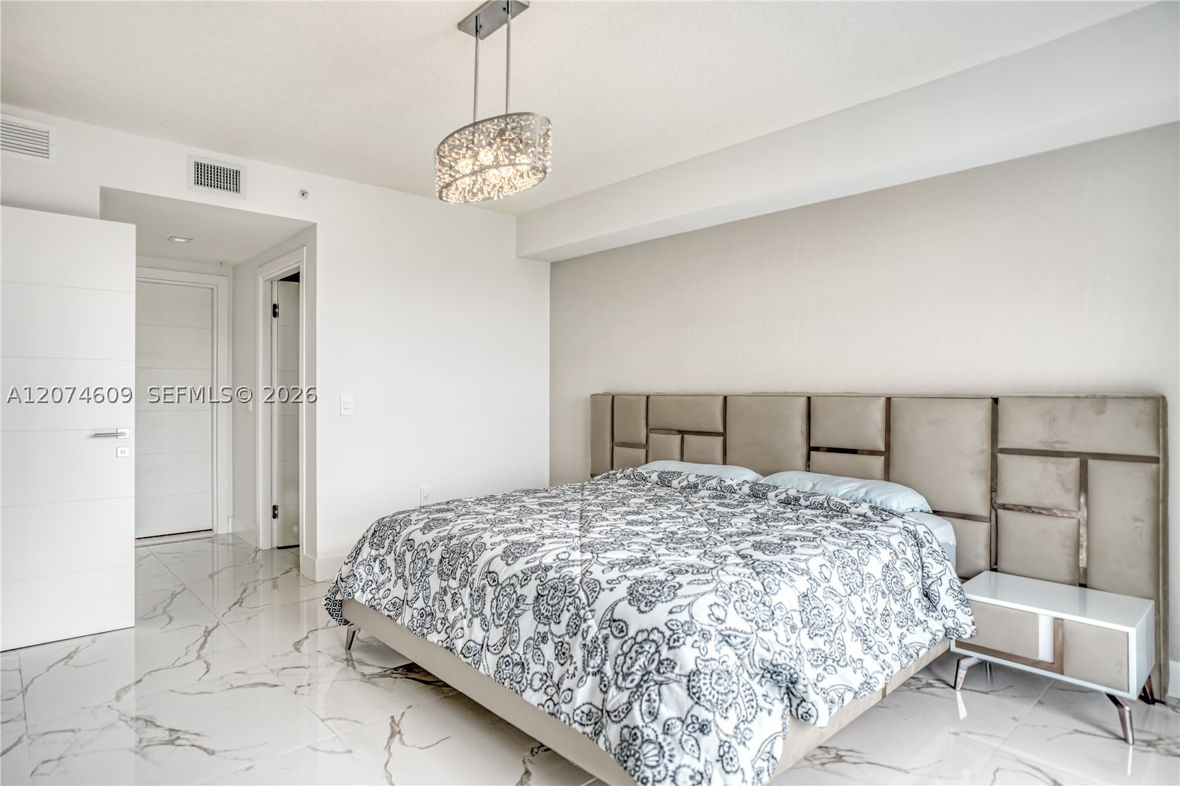 330 Sunny Isles Blvd #5-906 Sunny Isles Beach, FL 33160