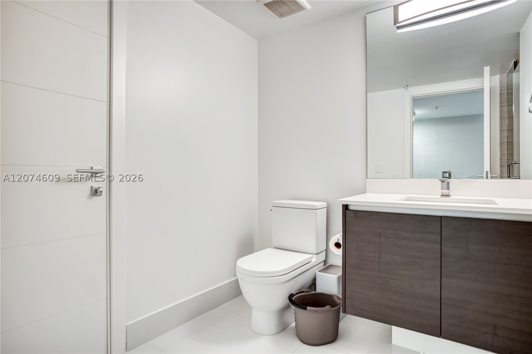 330 Sunny Isles Blvd #5-906 Sunny Isles Beach, FL 33160