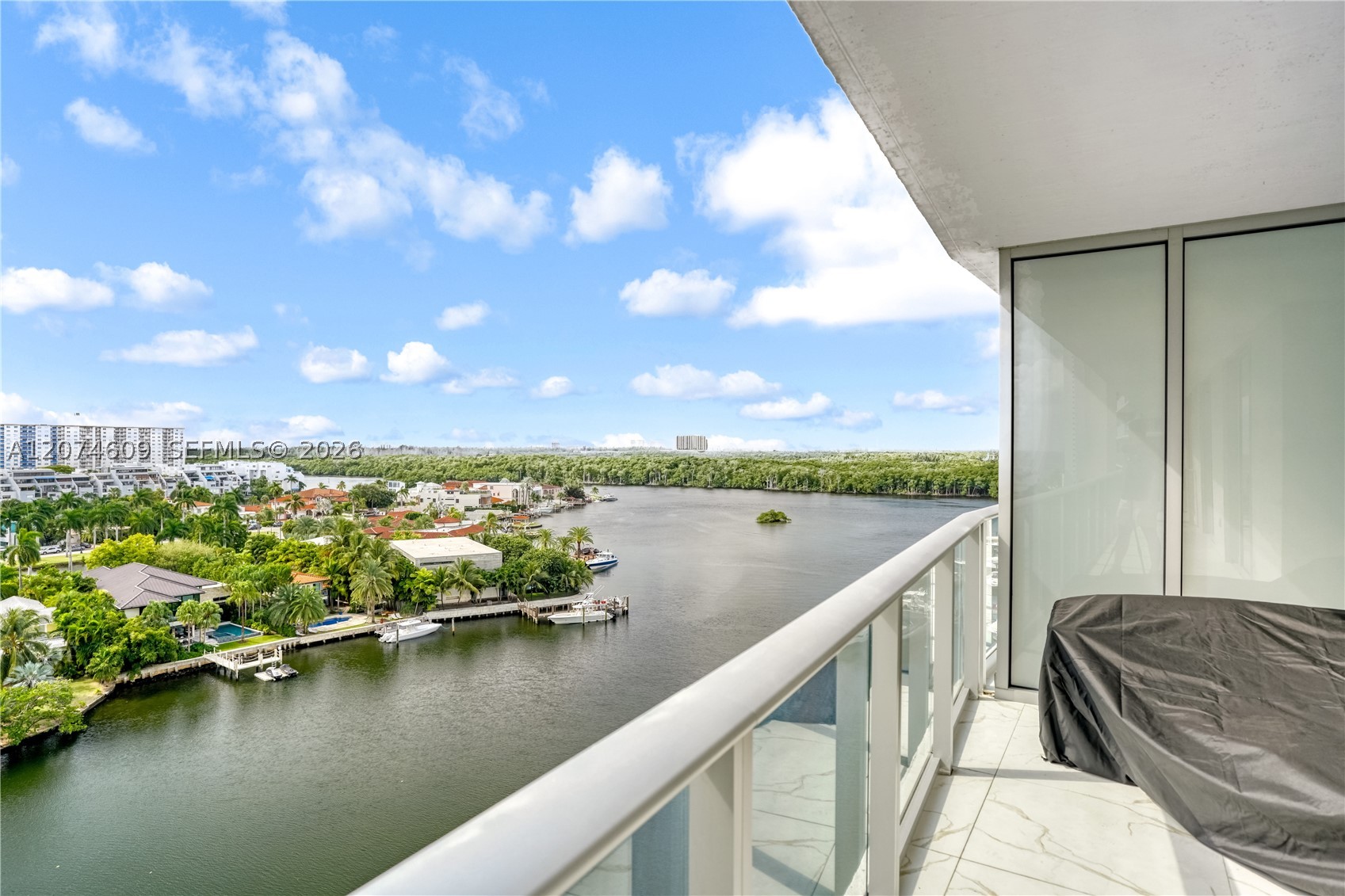 330 Sunny Isles Blvd #5-906 Sunny Isles Beach, FL 33160