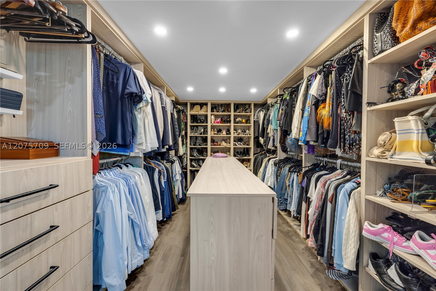 1885 Daytonia Rd Miami Beach, FL 33141