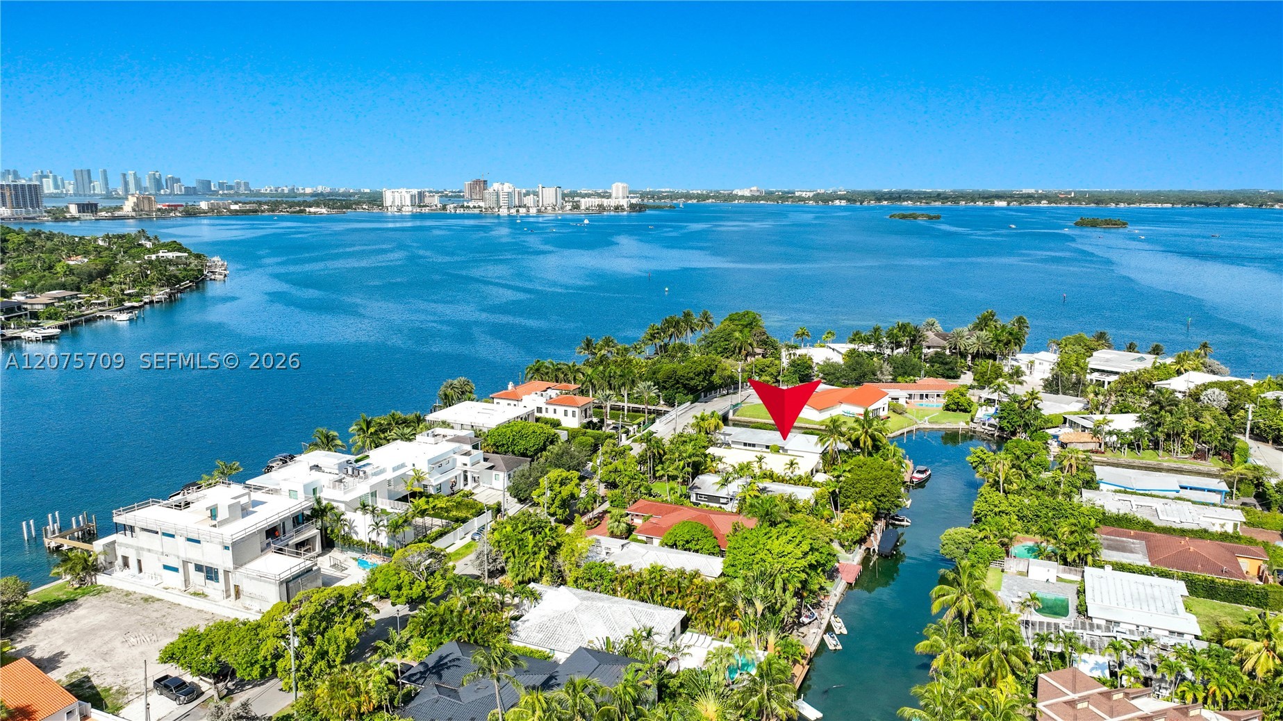 1885 Daytonia Rd Miami Beach, FL 33141