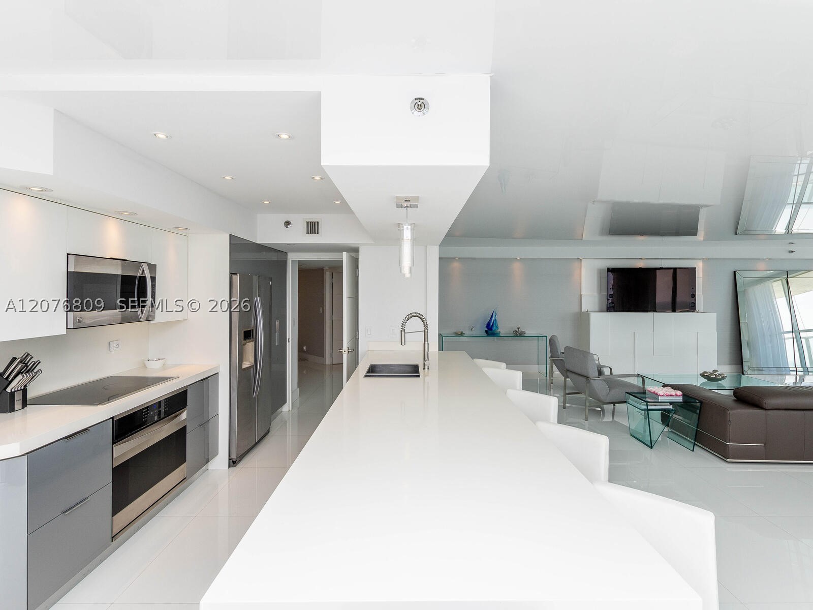 16485 Collins Ave #1131 Sunny Isles Beach, FL 33160