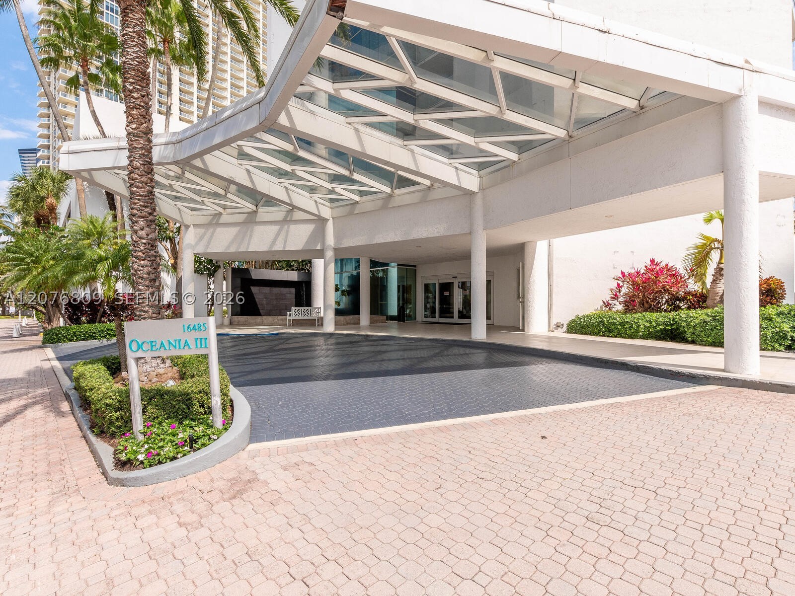 16485 Collins Ave #1131 Sunny Isles Beach, FL 33160