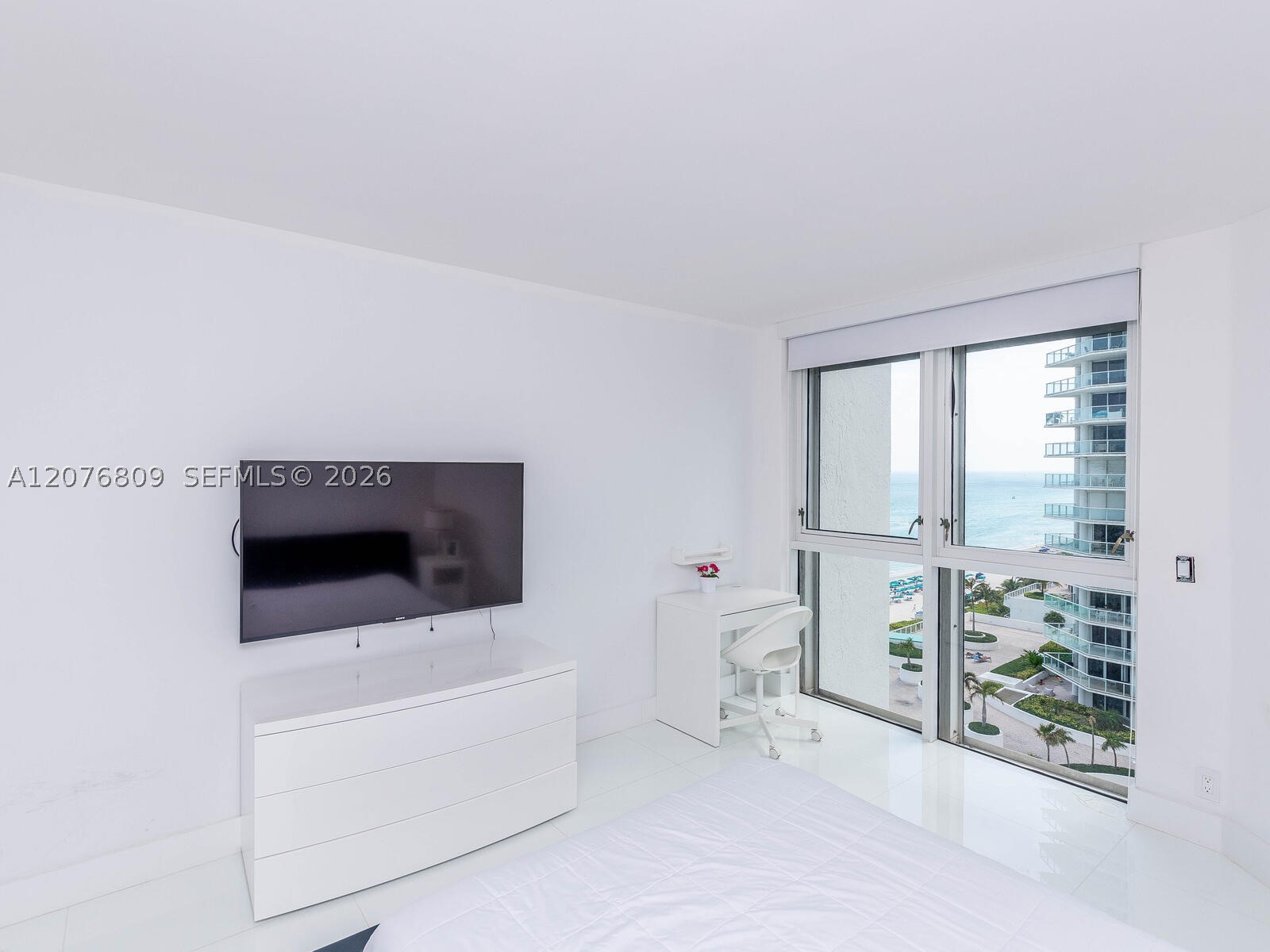 16485 Collins Ave #1131 Sunny Isles Beach, FL 33160