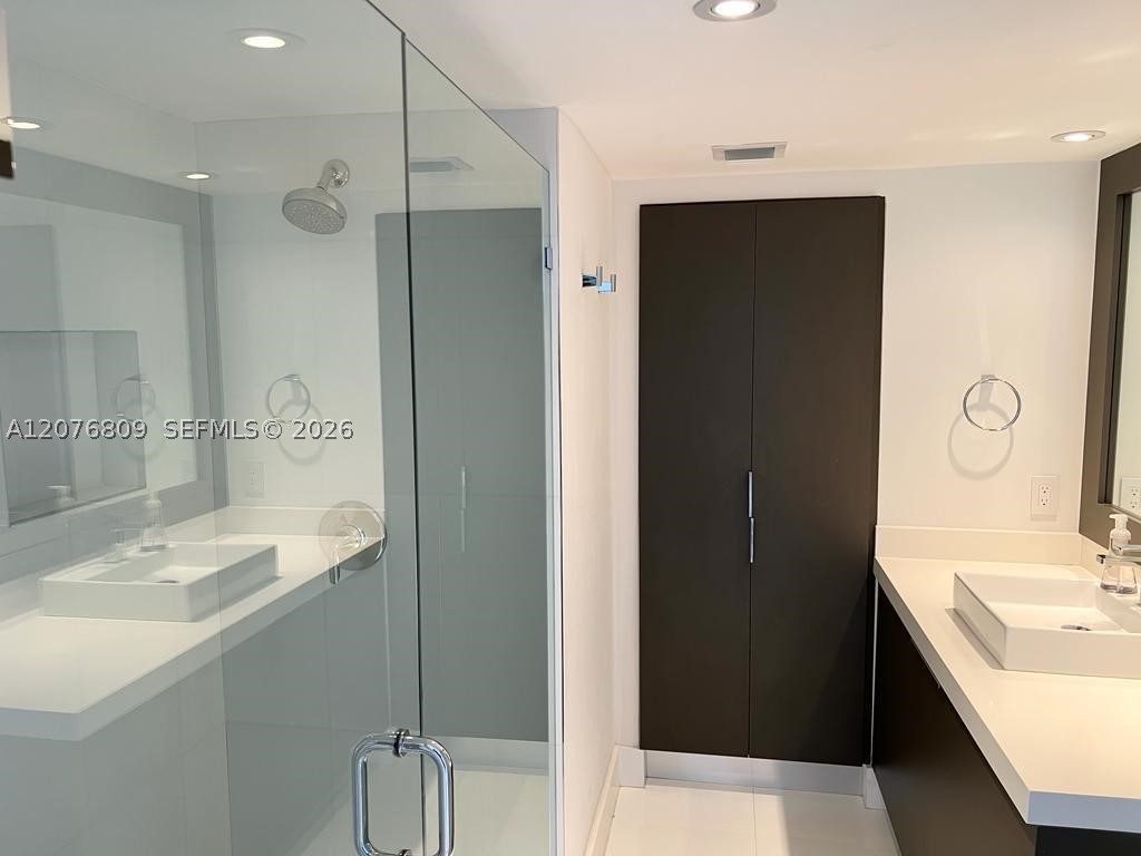 16485 Collins Ave #1131 Sunny Isles Beach, FL 33160