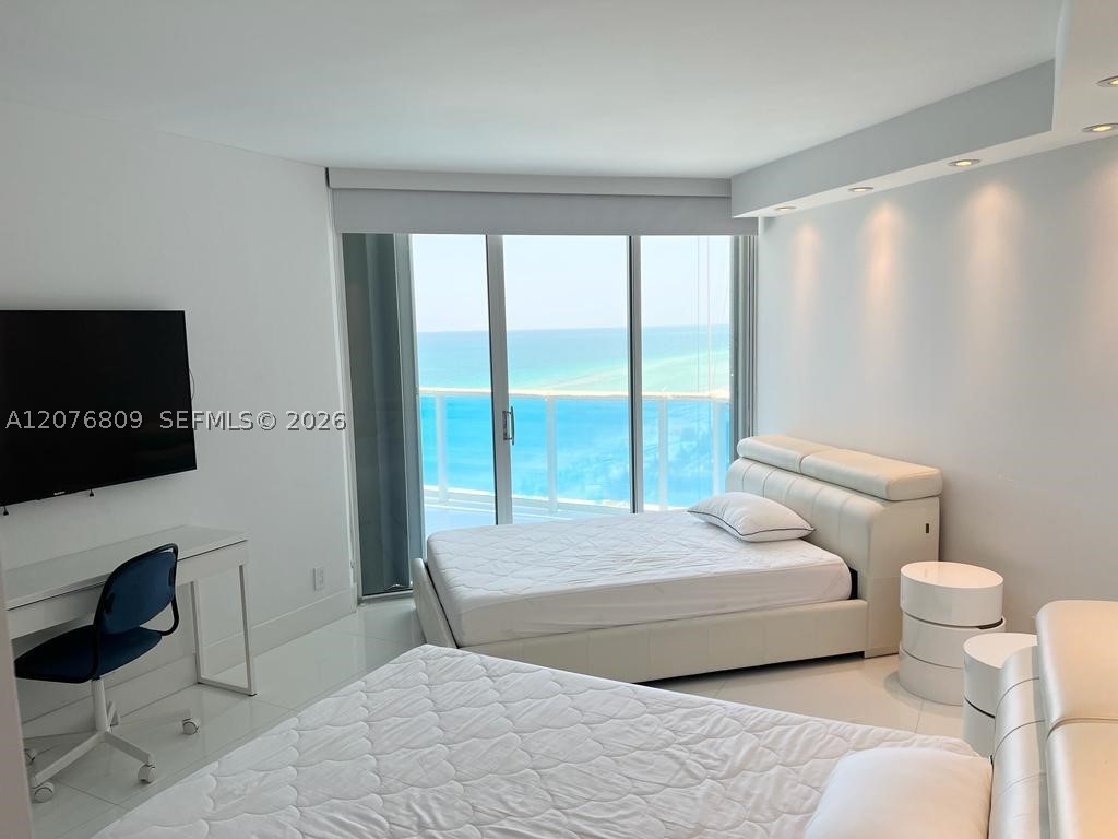 16485 Collins Ave #1131 Sunny Isles Beach, FL 33160