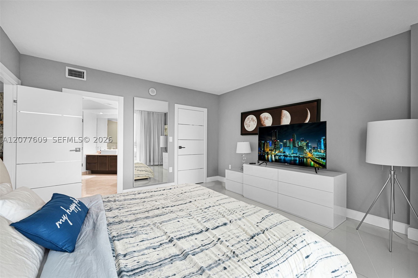 250 Sunny Isles Blvd #3-804 Sunny Isles Beach, FL 33160