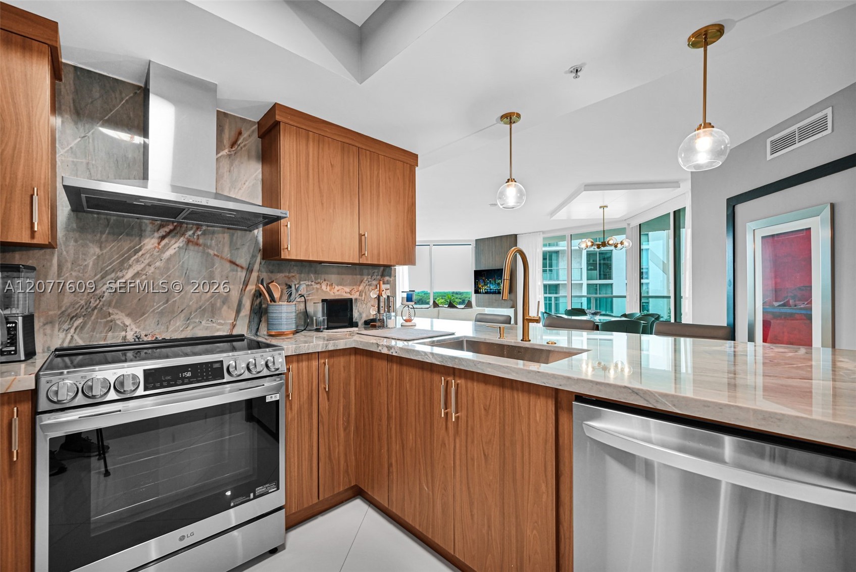 250 Sunny Isles Blvd #3-804 Sunny Isles Beach, FL 33160