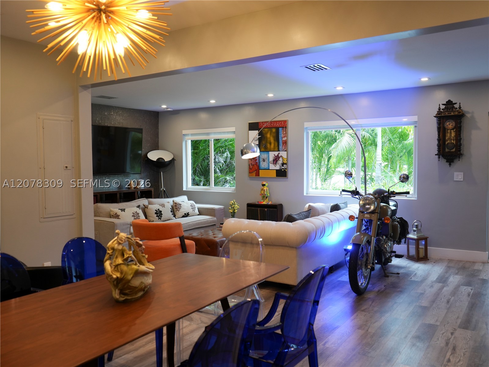 12015 NE 10th Ave Biscayne Park, FL 33161