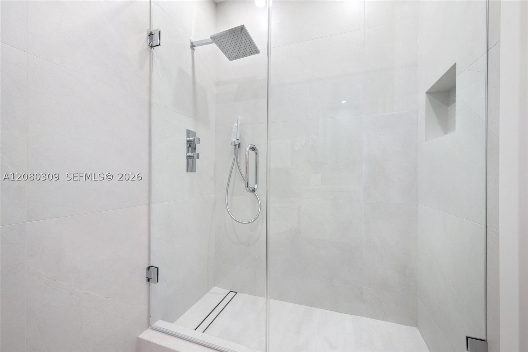 6101 Aqua Ave #PH11A Miami Beach, FL 33141