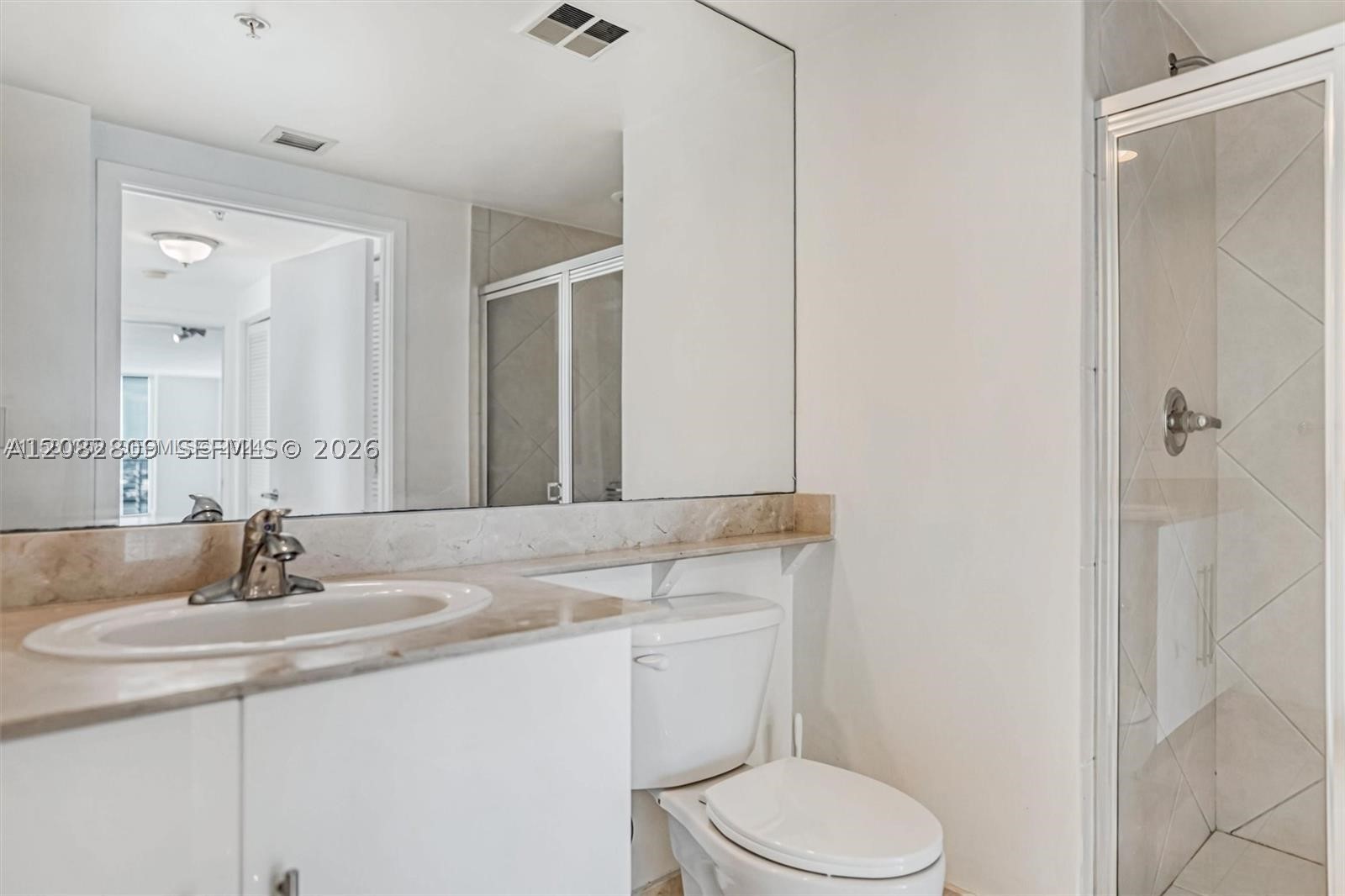 325 NE Biscayne Blvd #1923 Miami, FL 33131