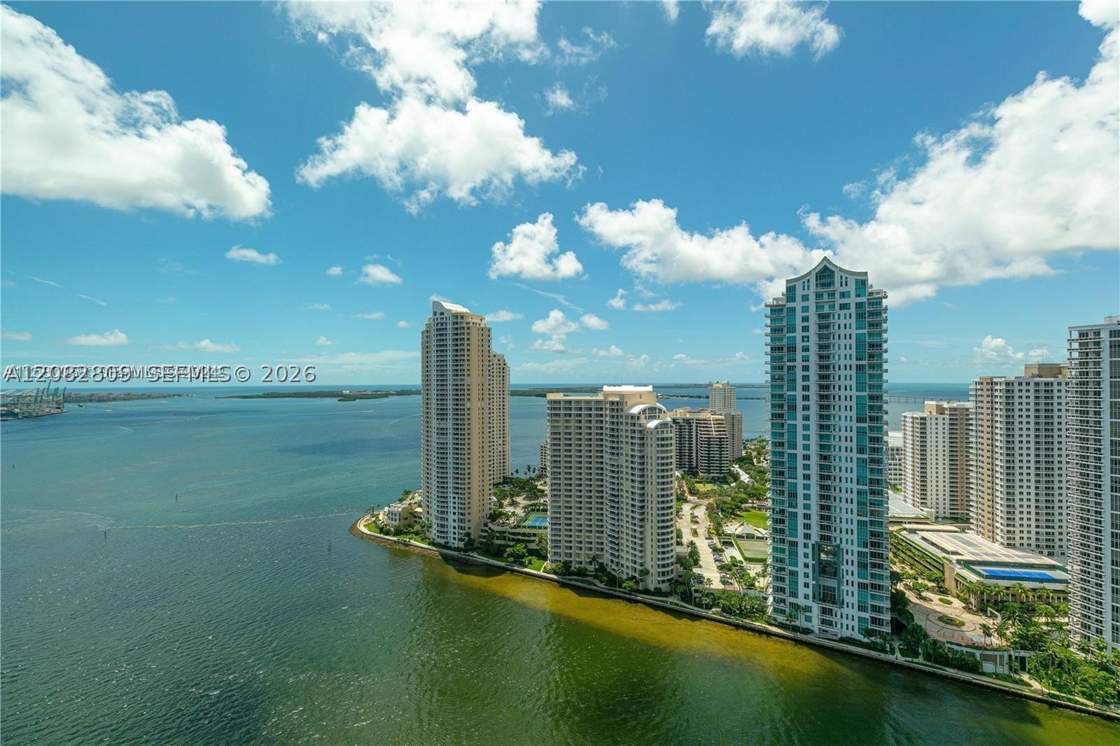 325 NE Biscayne Blvd #1923 Miami, FL 33131