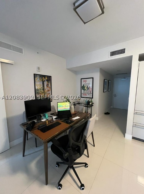 image 1010 Brickell3