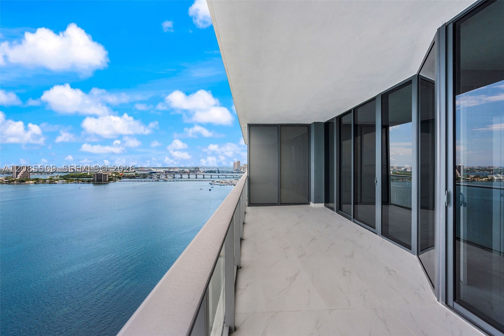 700 NE 24th St #2206 Miami, FL 33137