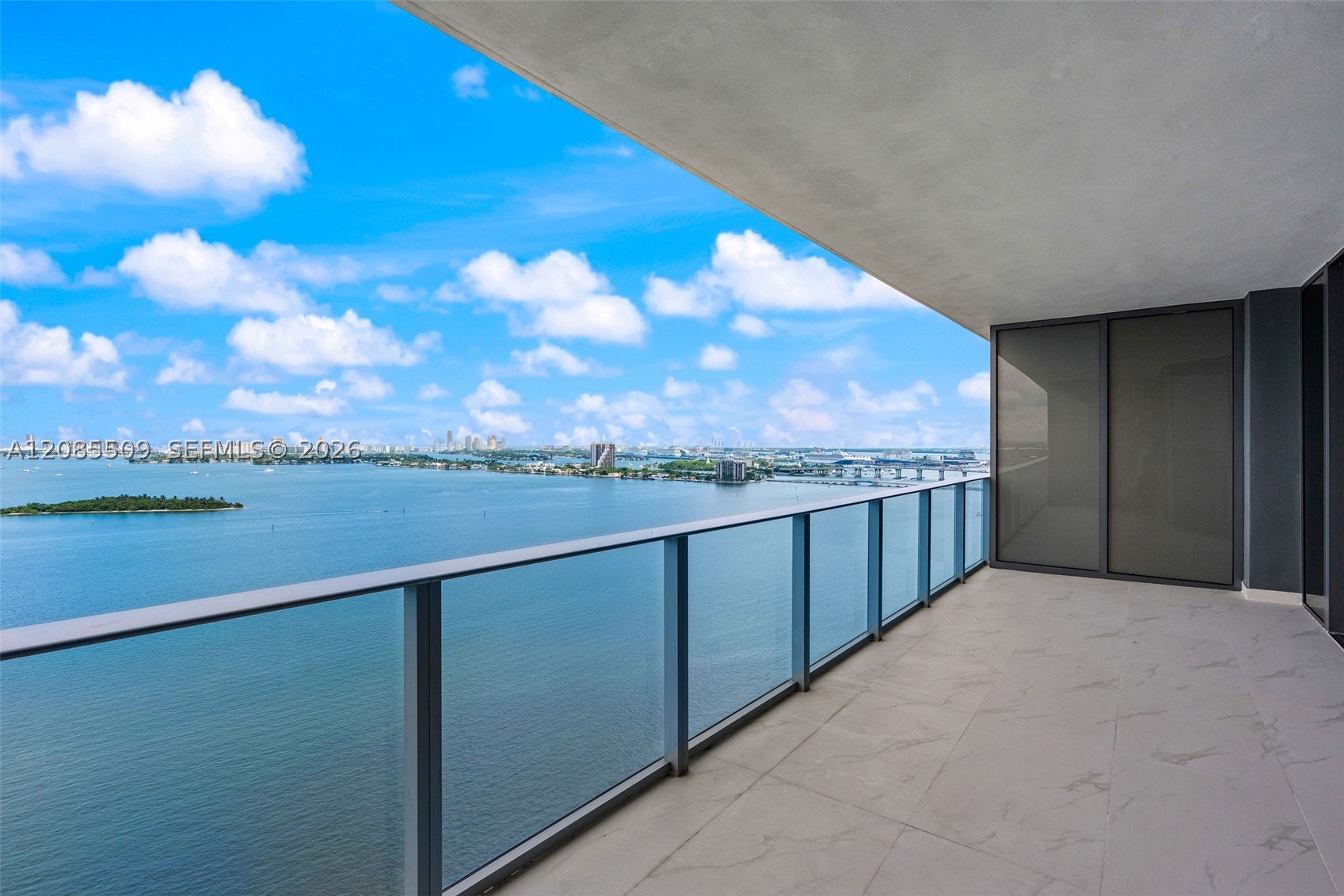 700 NE 24th St #2206 Miami, FL 33137
