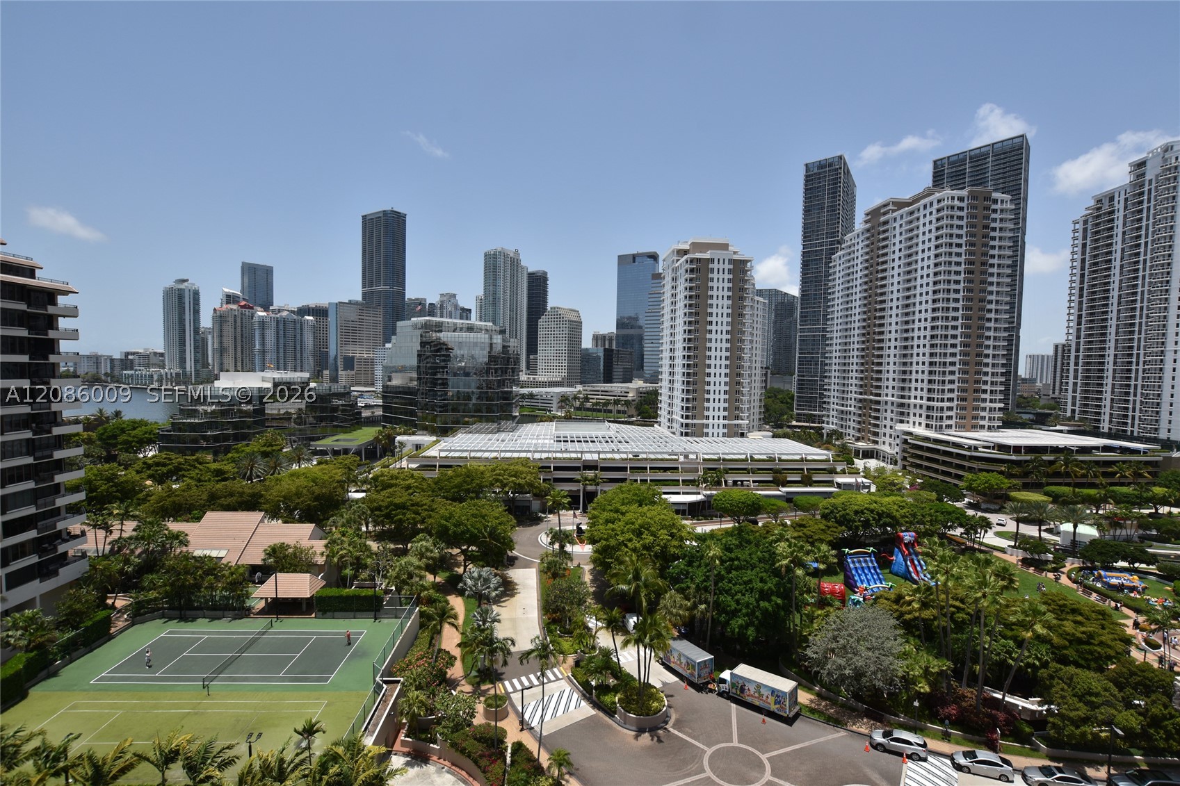 540 Brickell Key Dr #1511