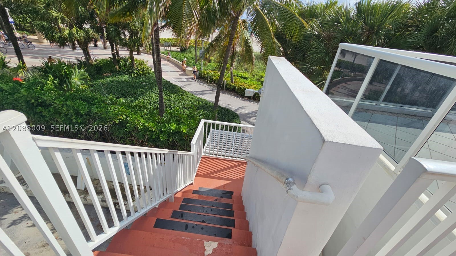 image The Decoplage26