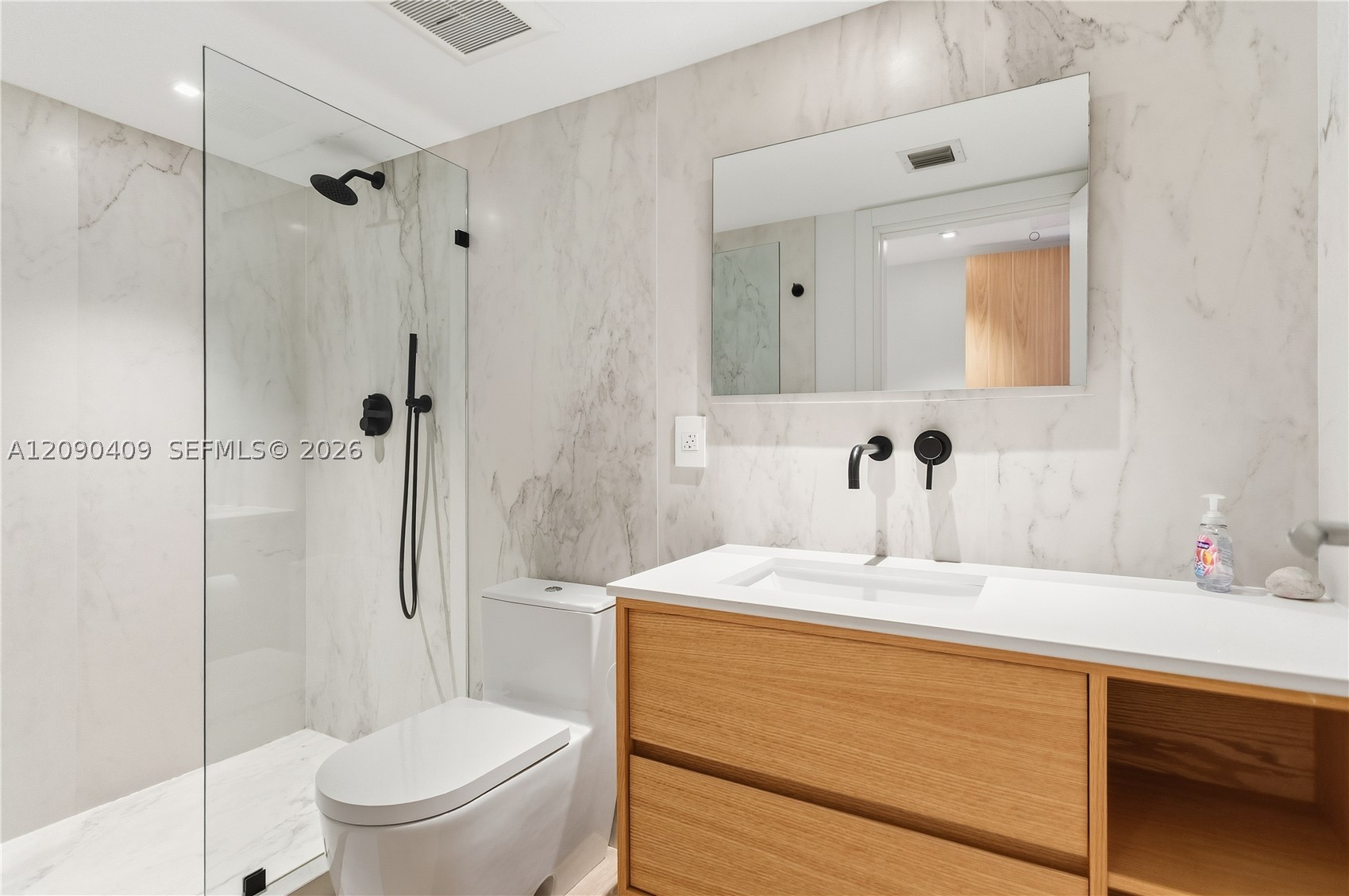 9195 Collins Ave #903 Surfside, FL 33154