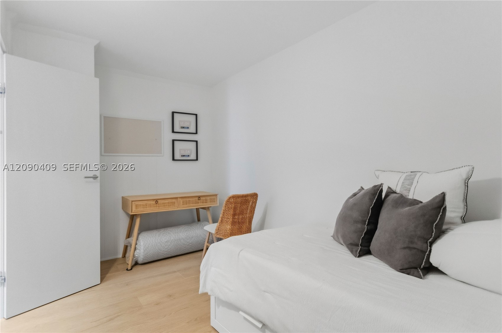 9195 Collins Ave #903 Surfside, FL 33154