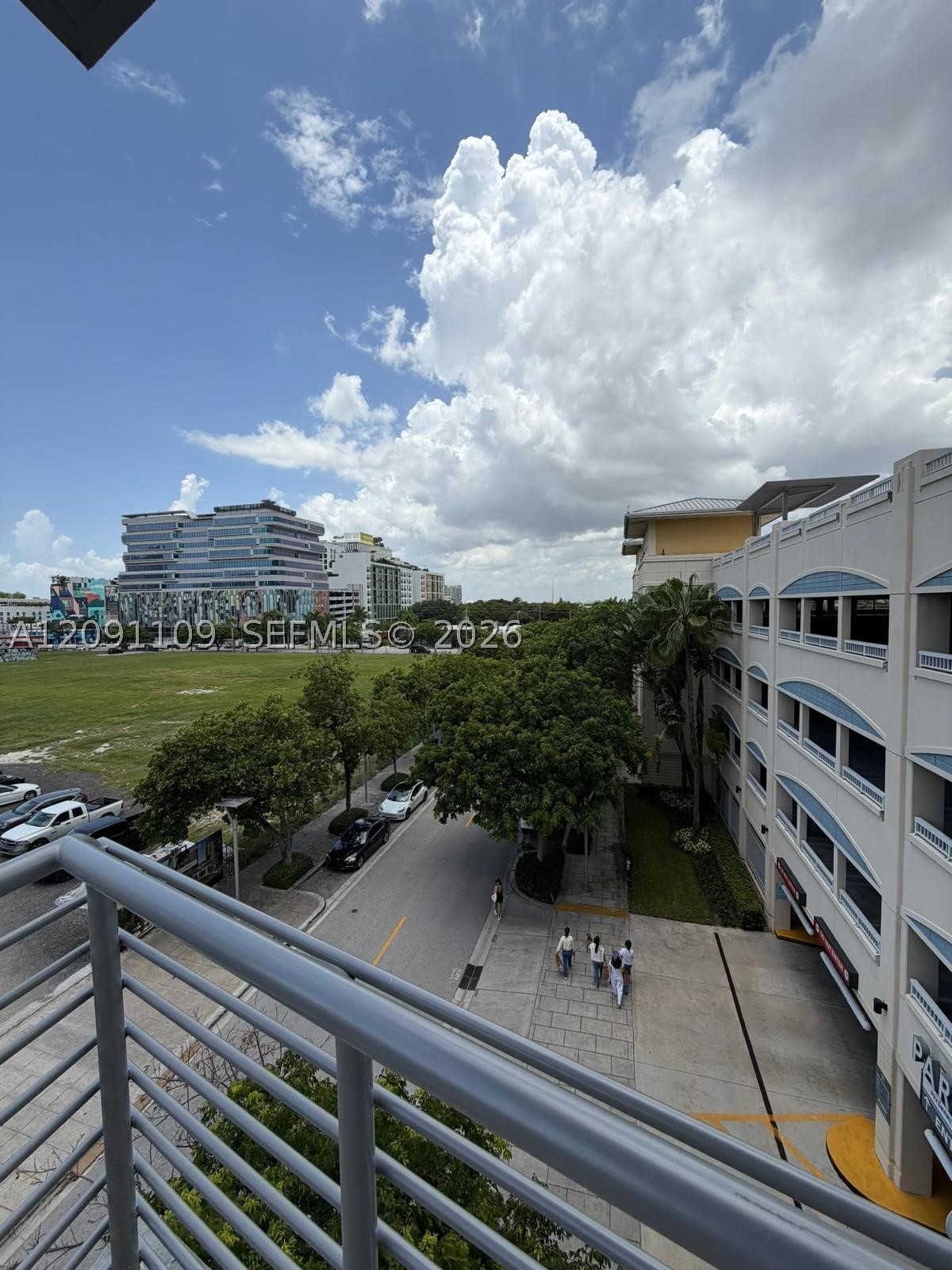90 NE 32nd St #427 Miami, FL 33127