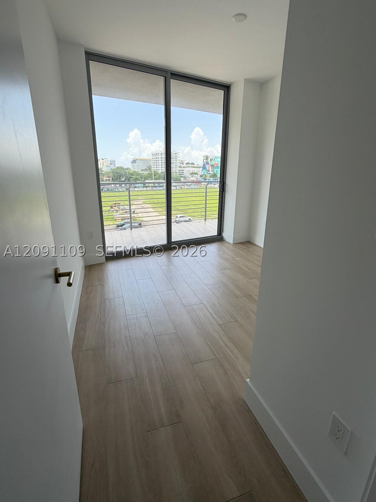 90 NE 32nd St #427 Miami, FL 33127