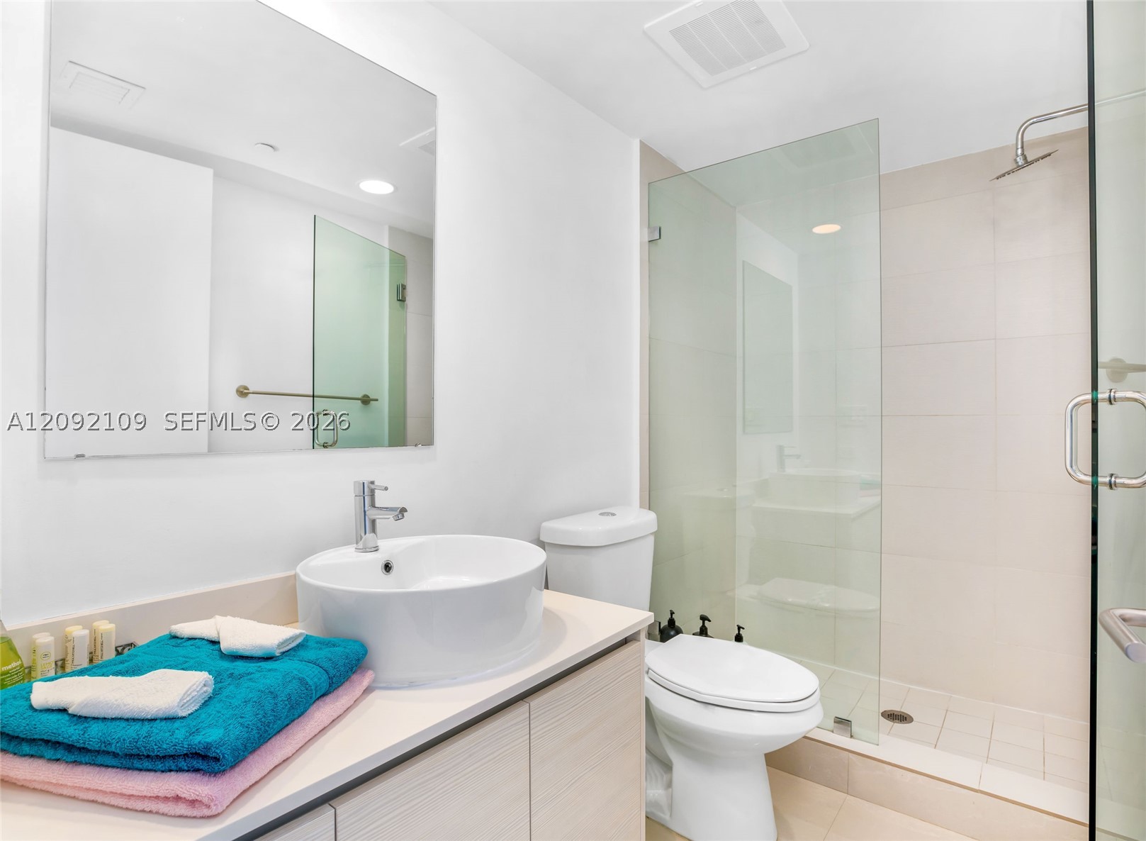 image Beachwalk Condominium18