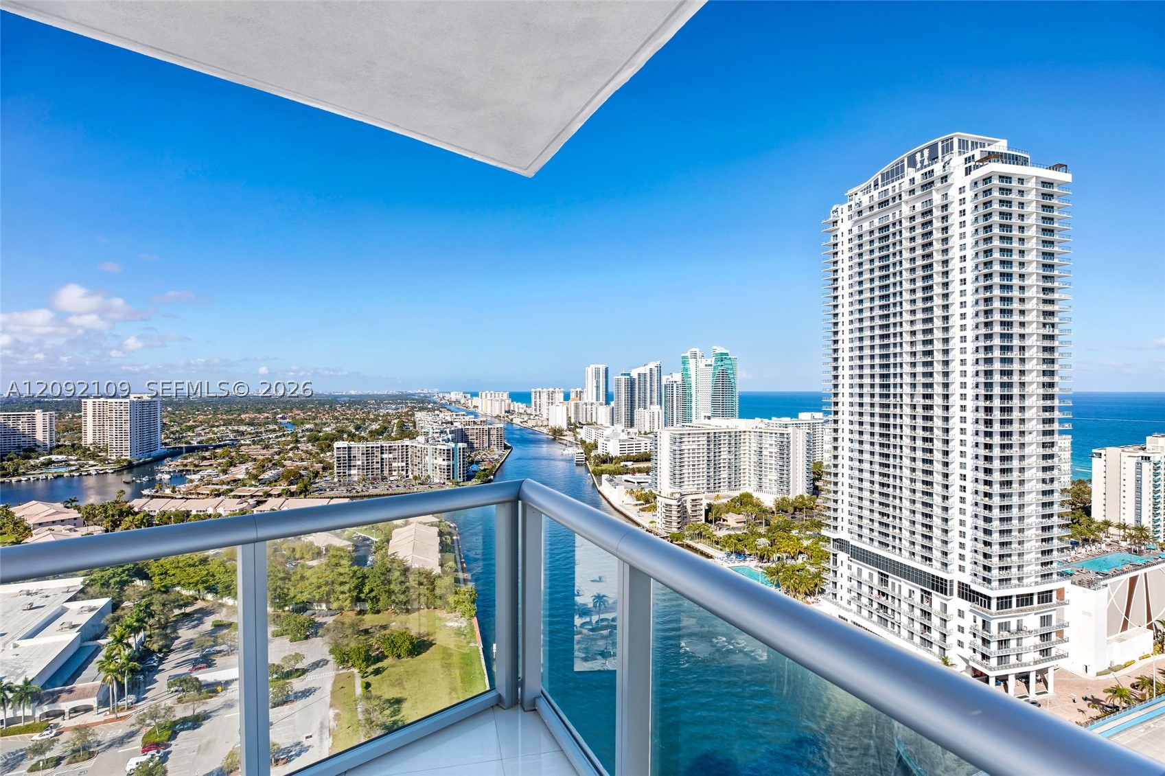 image Beachwalk Condominium26