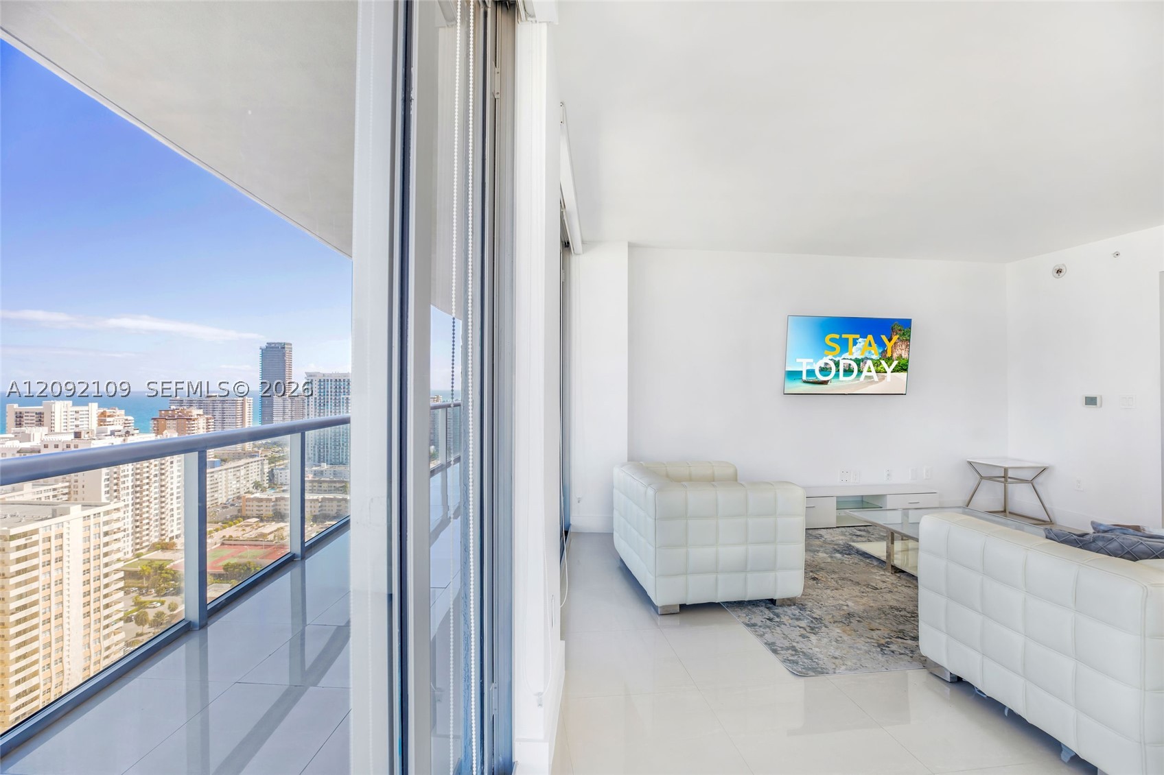 image Beachwalk Condominium6