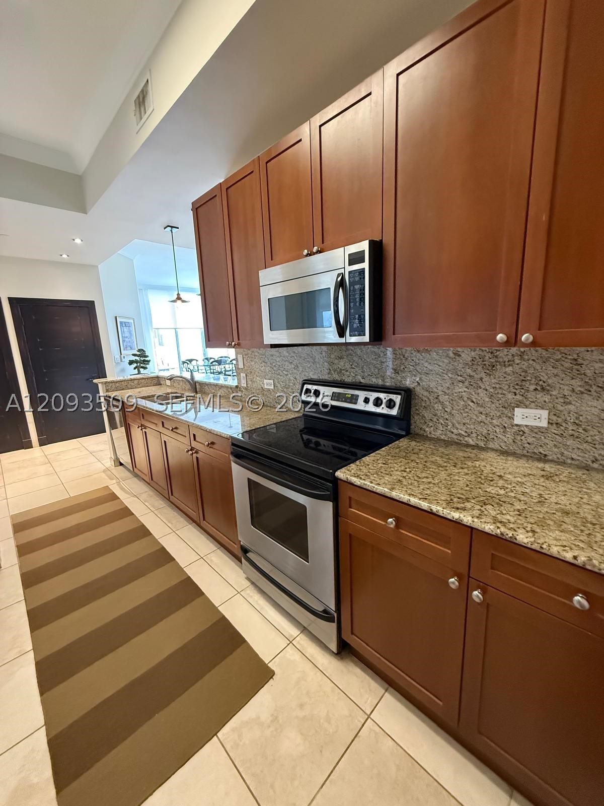 19501 W Country Clb Dr #TS-03 Aventura, FL 33180