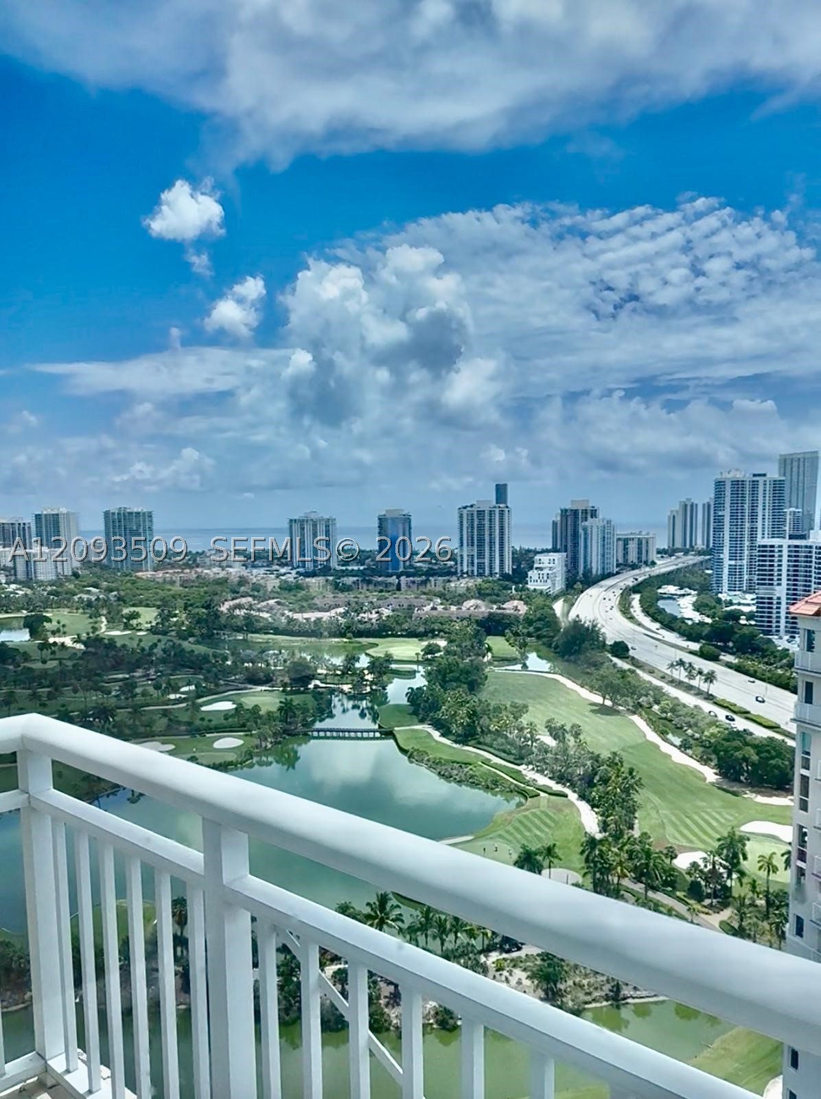 19501 W Country Clb Dr #TS-03 Aventura, FL 33180