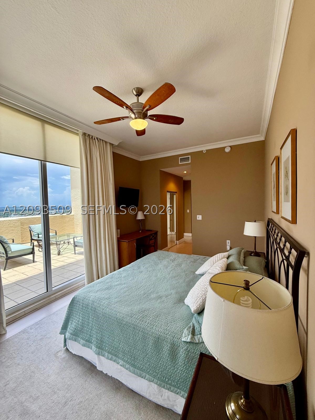 19501 W Country Clb Dr #TS-03 Aventura, FL 33180