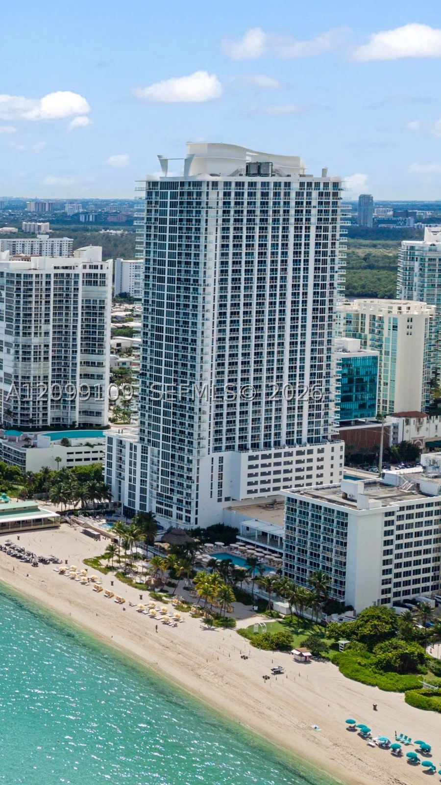 image La Perla28
