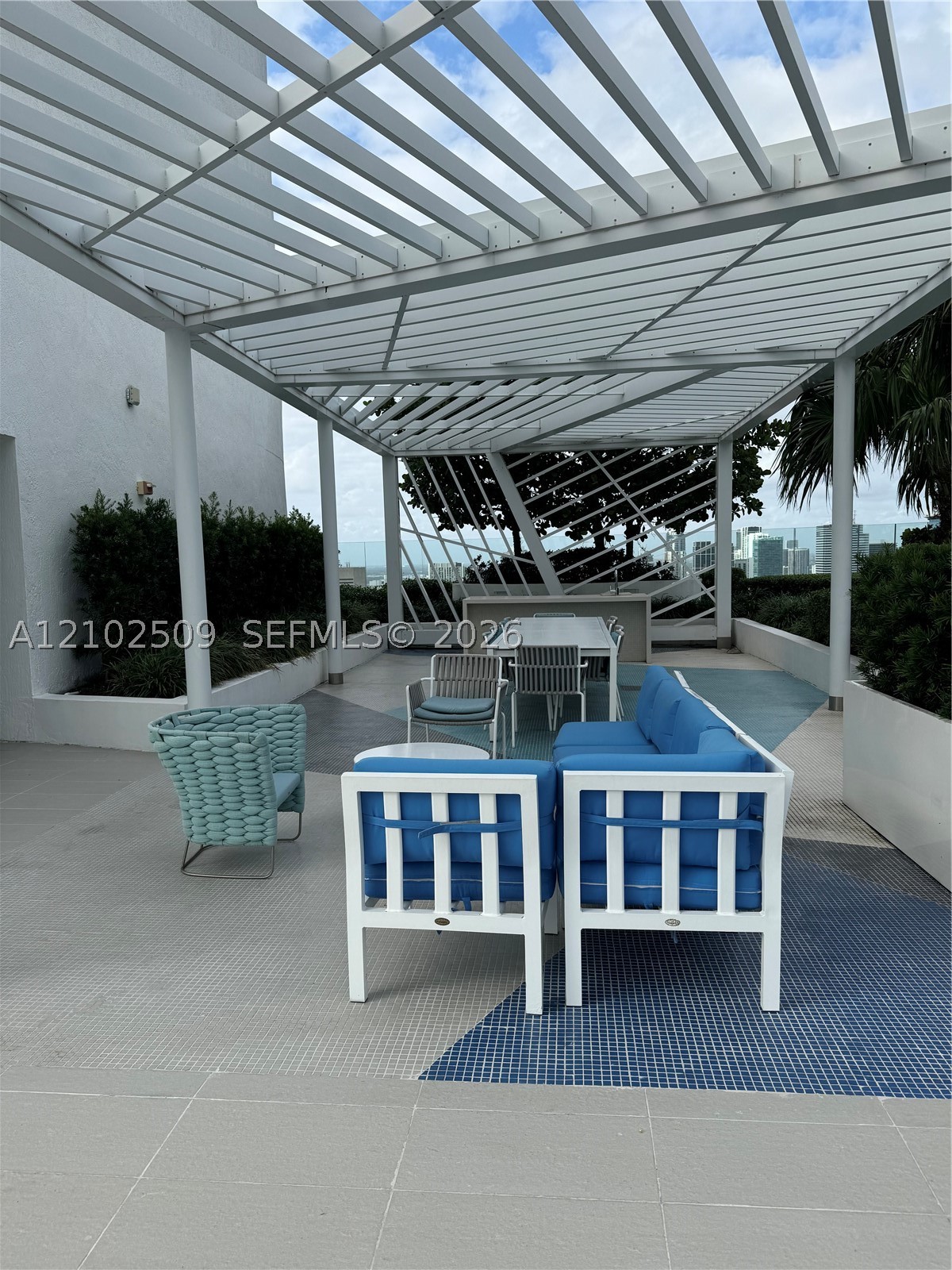 image Brickell Heights East35