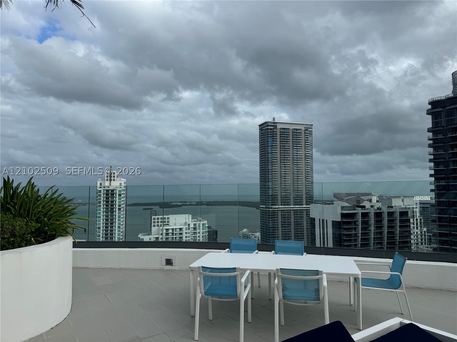 image Brickell Heights East38
