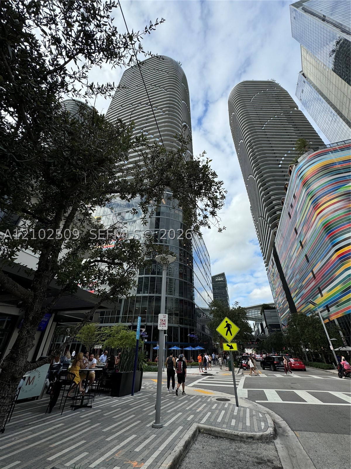 image Brickell Heights East43