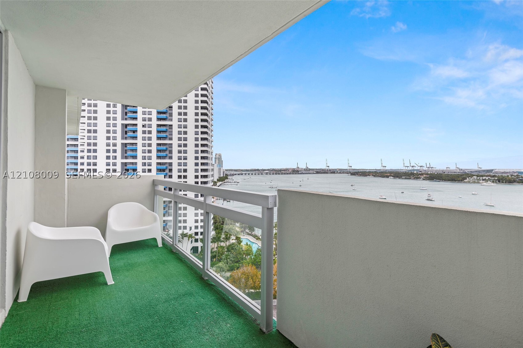 image Flamingo South Beach26