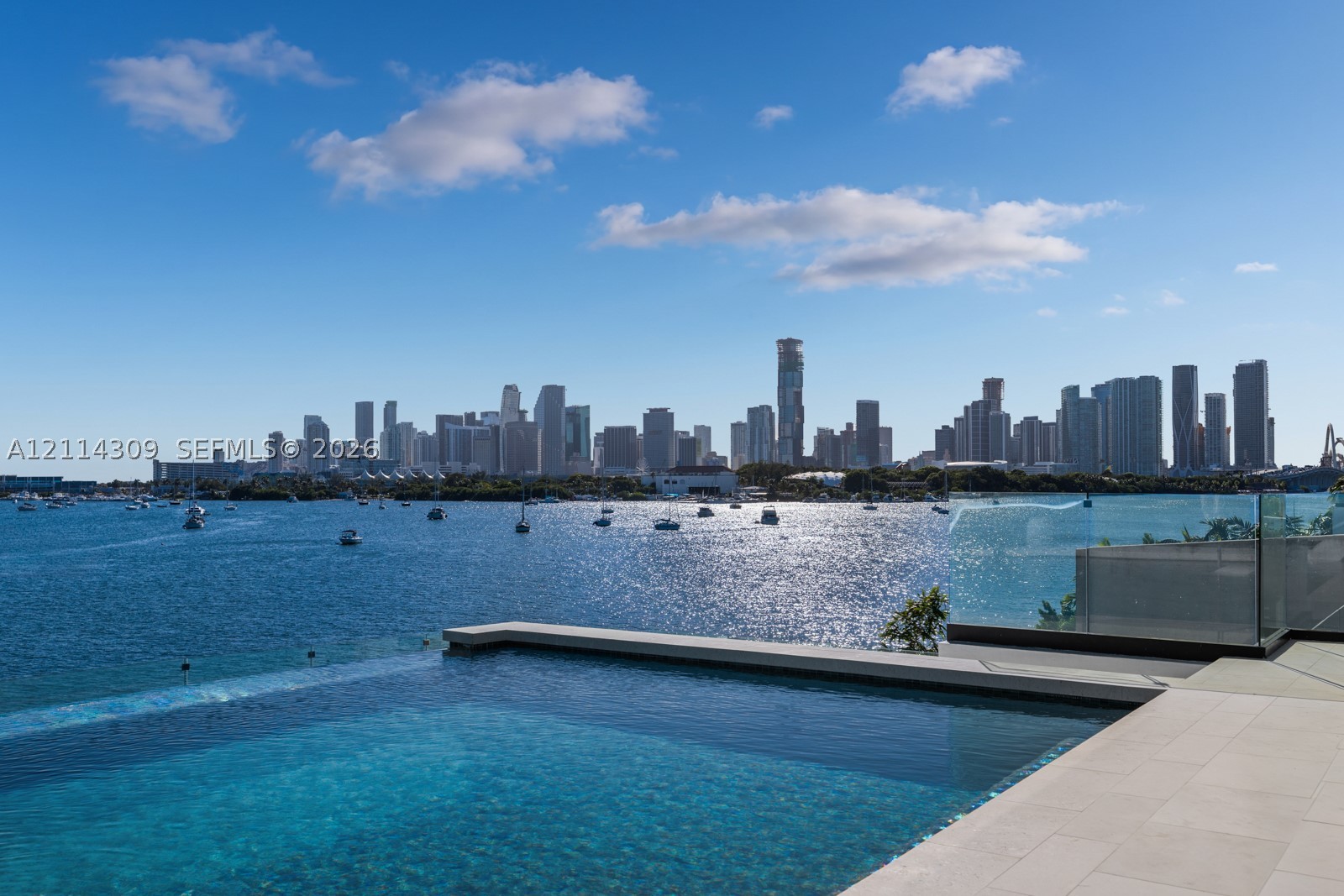 1374 S Venetian Way Miami, FL 33139