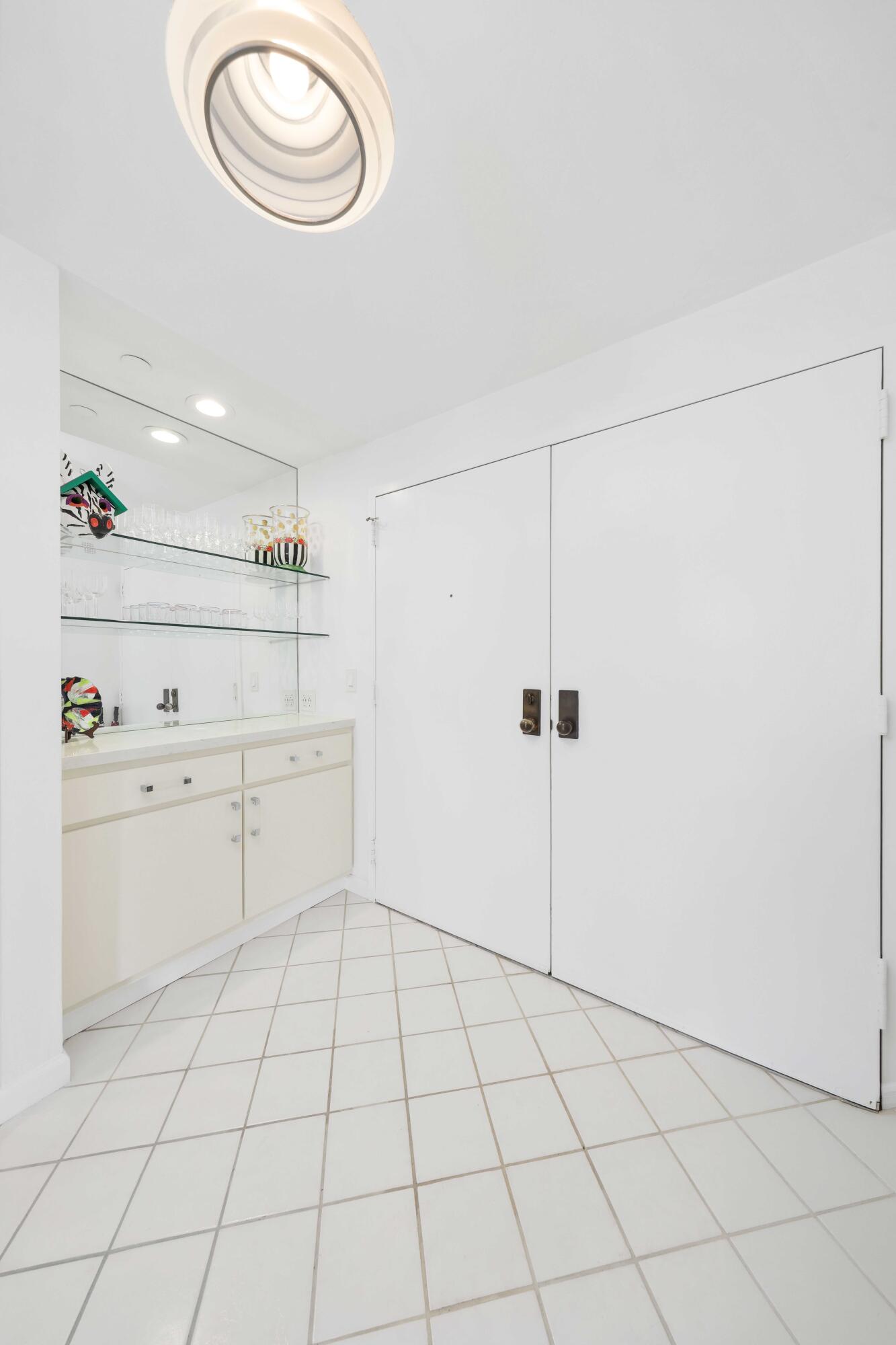 150 Bradley #415 Palm Beach, FL 33480