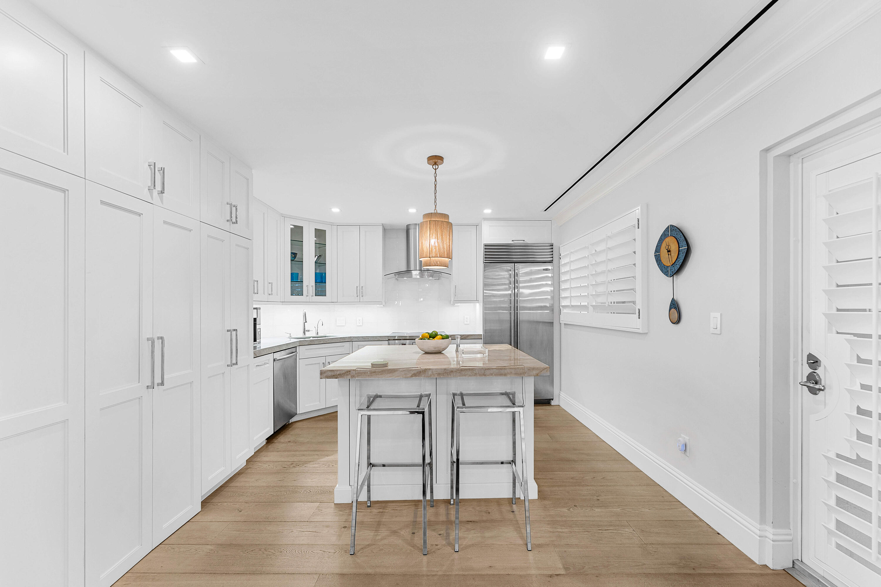 300 S Ocean #2d Palm Beach, FL 33480