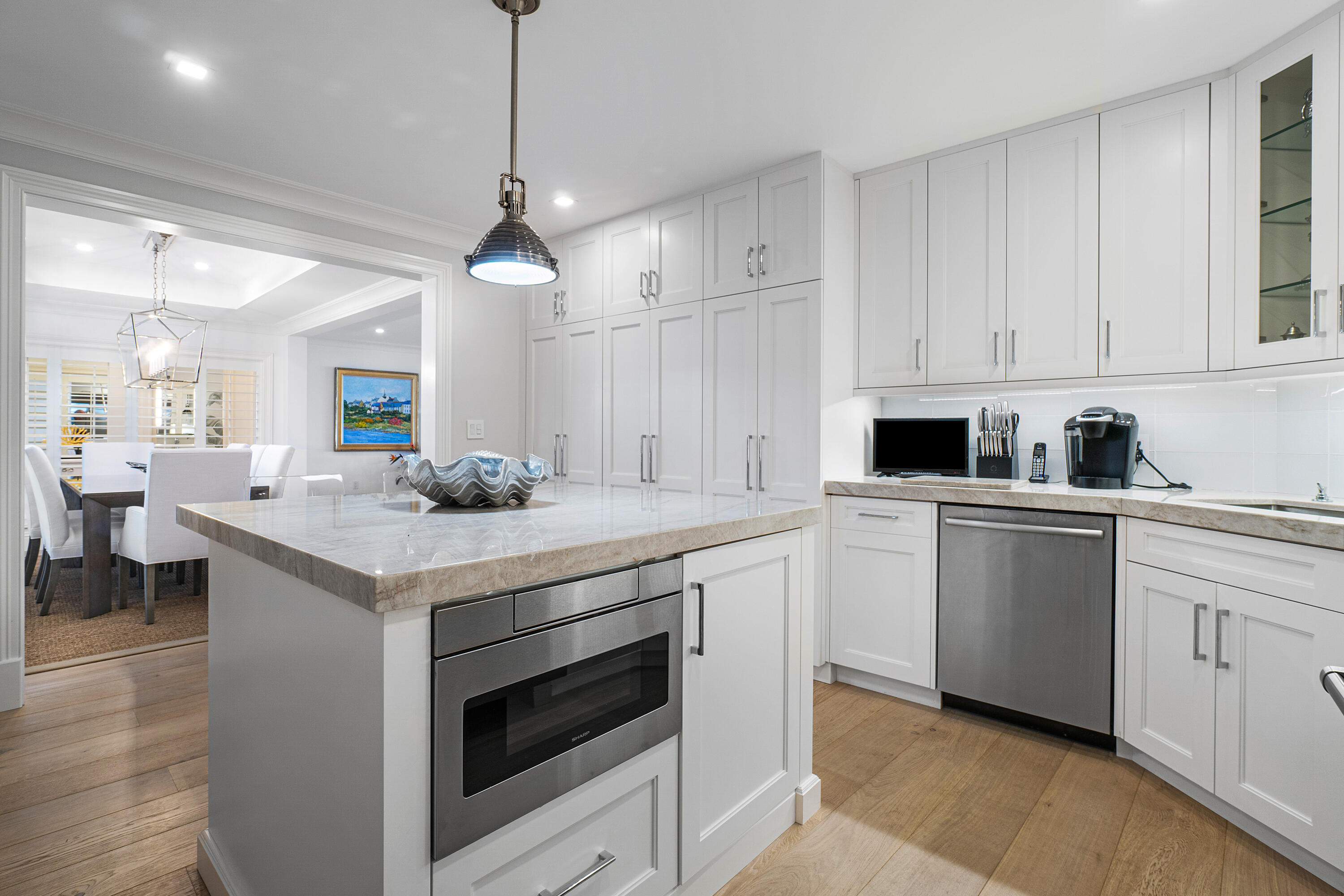 300 S Ocean #2d Palm Beach, FL 33480